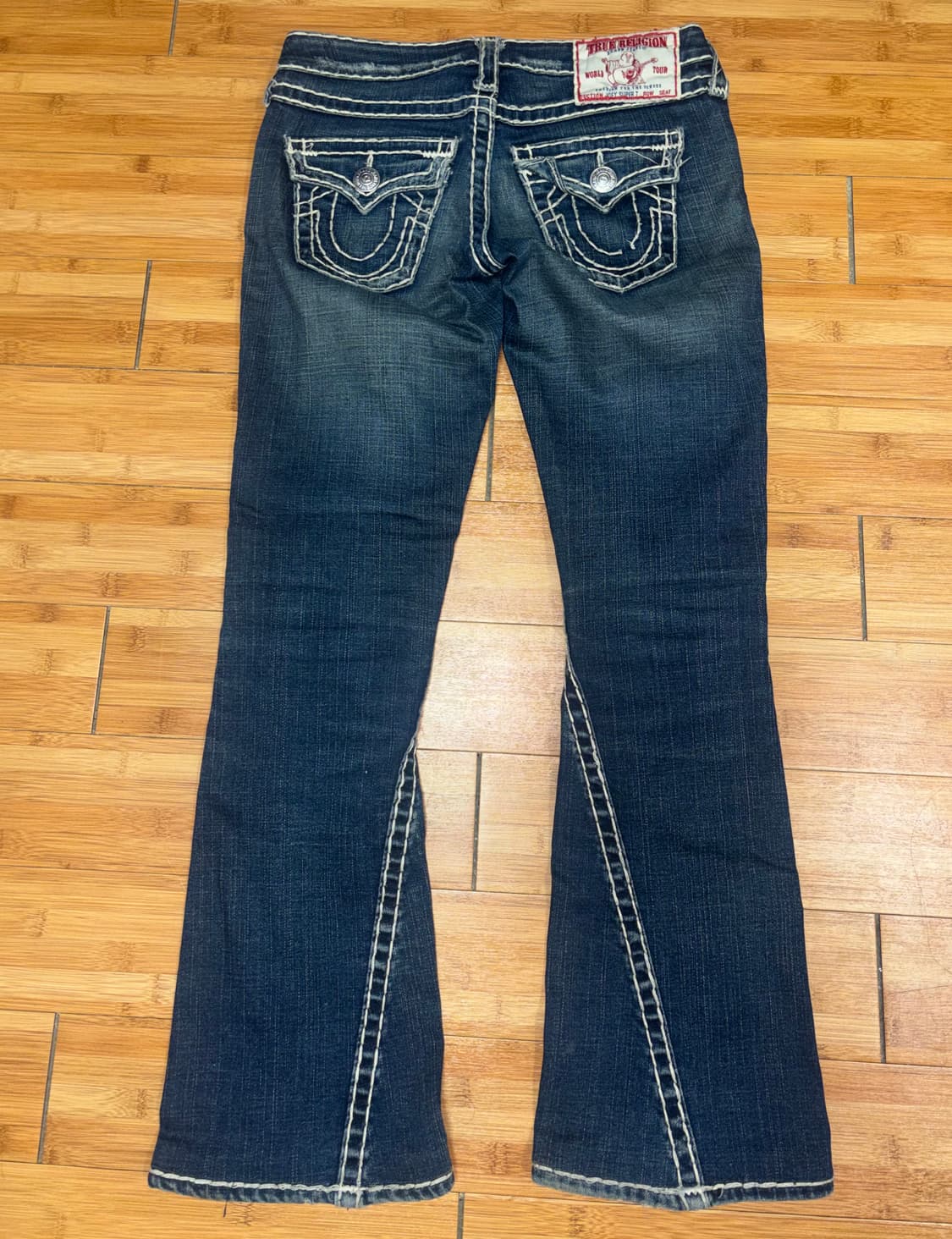 트루릴리전 Y2K 흰색스티치 부츠컷 데 님팬츠 상품이미지3