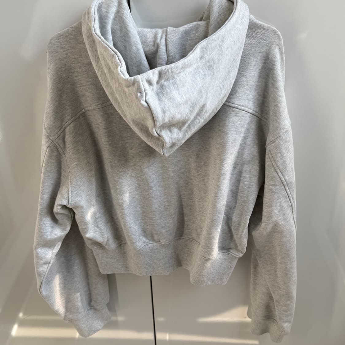 무신사 스탠다드 우먼 - 크롭 후디드 스웨트 집업 상품이미지3