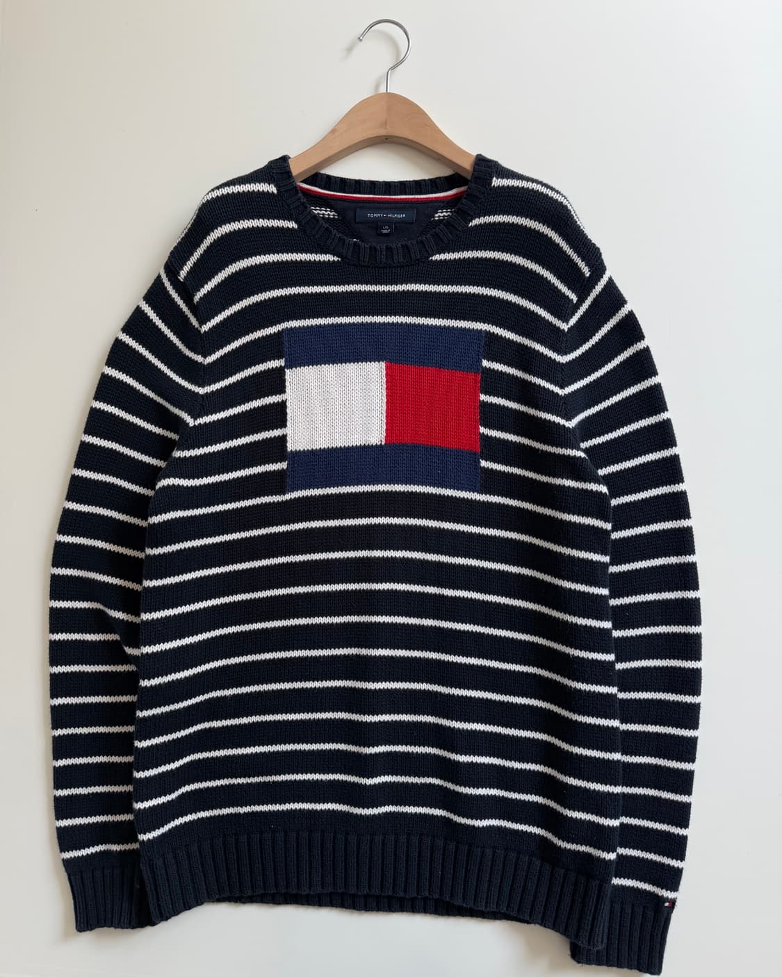 Tommy Hilfiger 타미힐피거 빅플래그로고 단가라 니트 상품이미지4