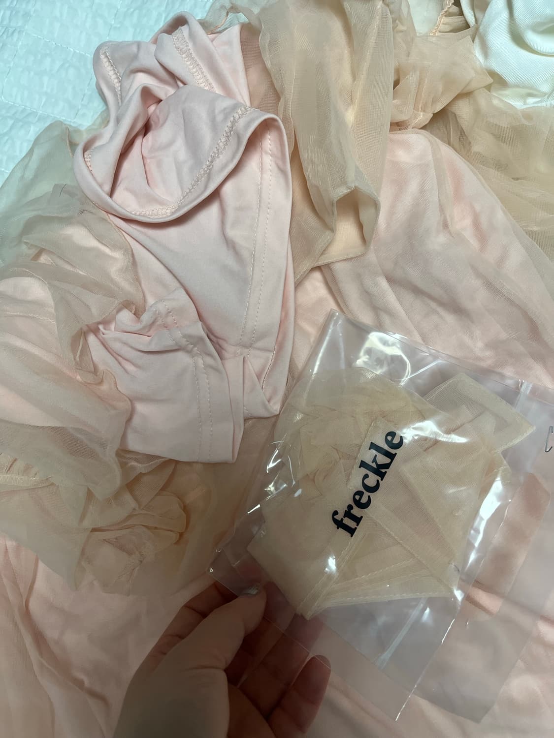 freckl / 프레클 로즈 브로치 원피스 상품이미지8