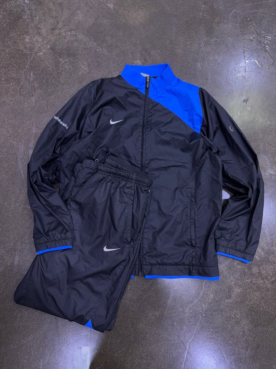 나이키 토탈90 블랙 블루 배색 트레이닝 셋업 세트 L 상품이미지1