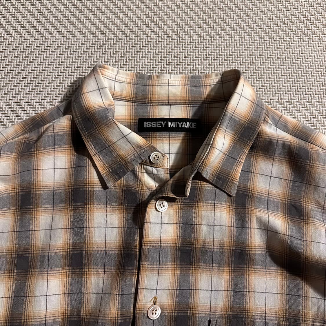이세이 미야케 옴브레 셔츠 상품이미지2