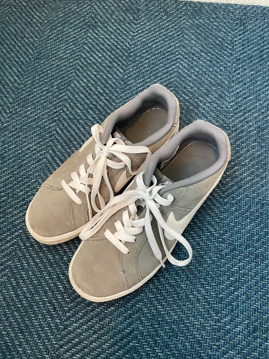 나이키 코트 로얄 스웨이드 상품이미지2