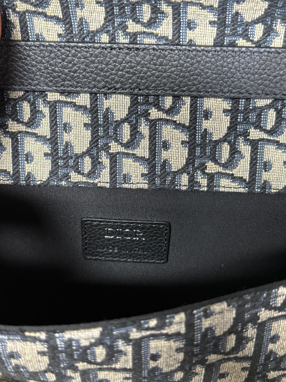 디올 갤롭 메신저백 상품이미지4