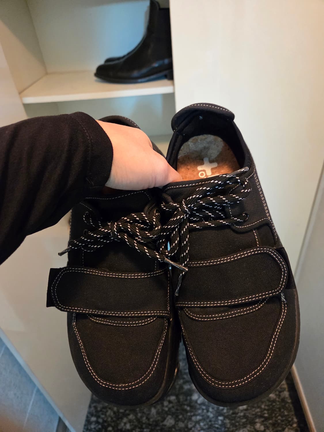 오찌 하이컨버스 팝니다. 상품이미지3