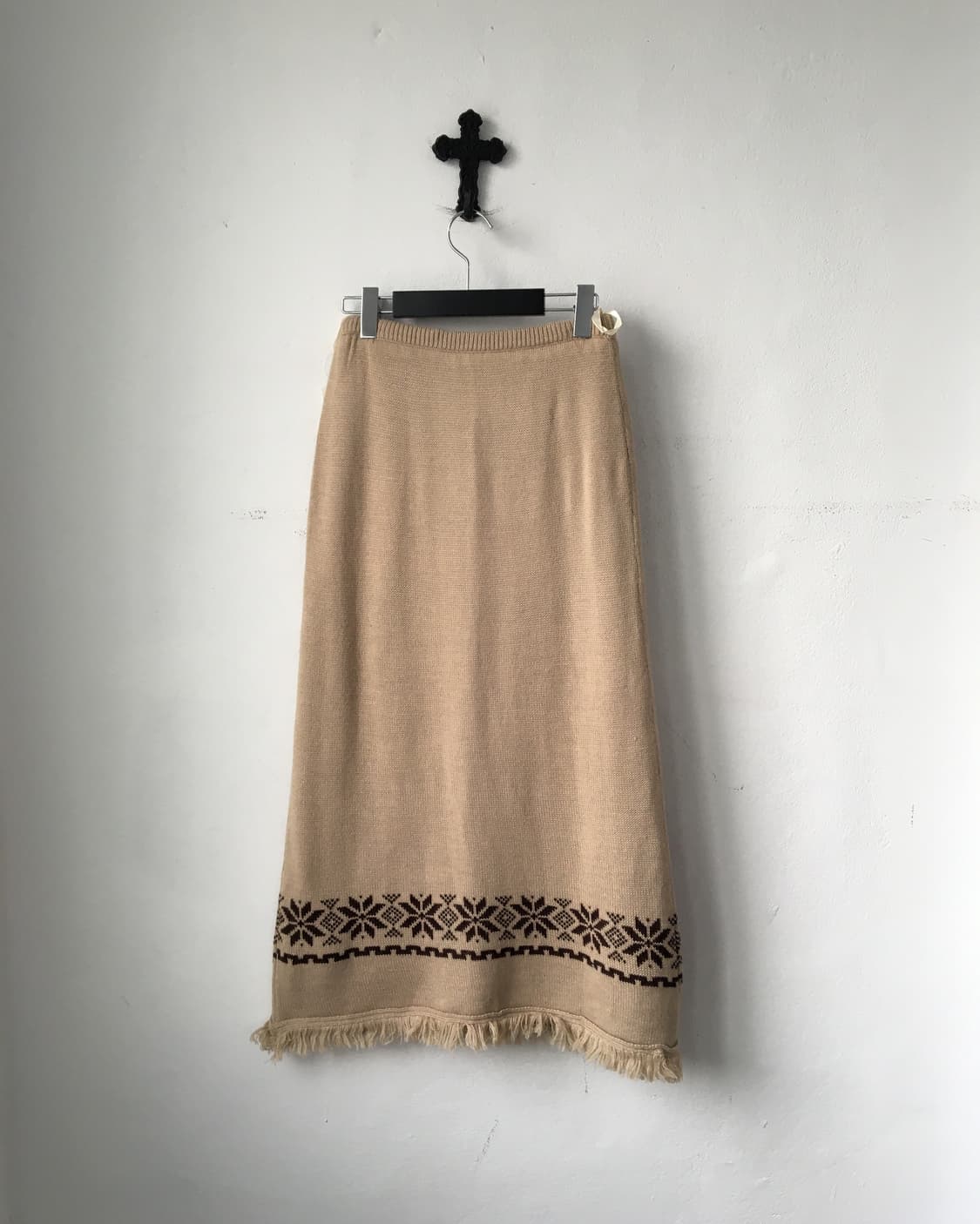 Snow pattern fringe knit long skirt 상품이미지2