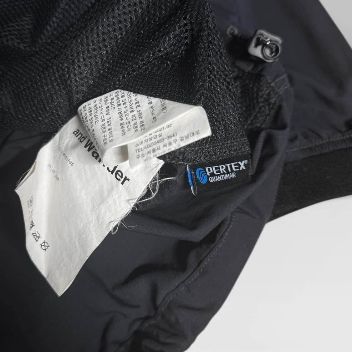 and wander Nylon Warm-Up Pullover 상품이미지7