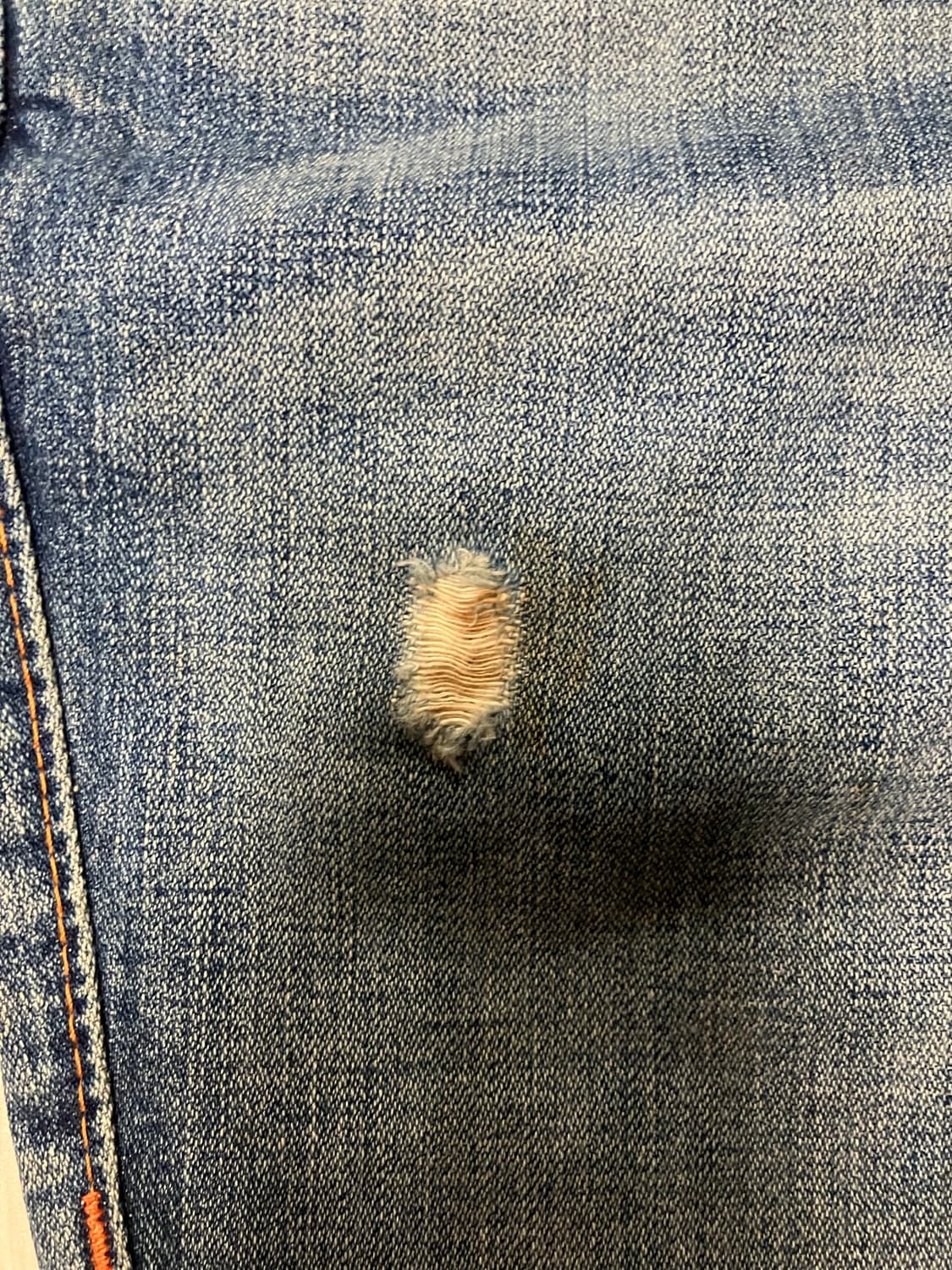 truereligion low-rise bootscut denim 상품이미지3