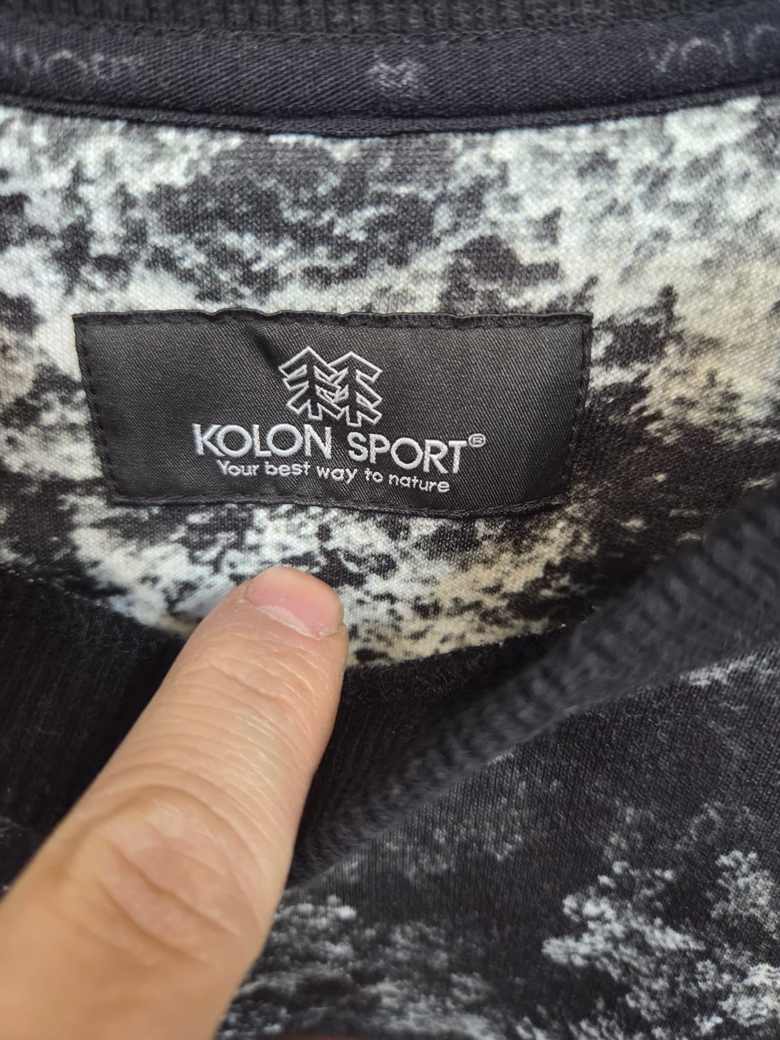 코오롱스포츠 숲 그래픽 레터링 맨투맨 m 상품이미지3