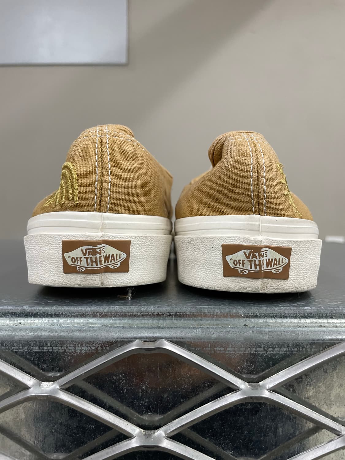 반스 어센틱 에코 띠어리 머스타드 골드 us9 (gr-4588) 상품이미지3