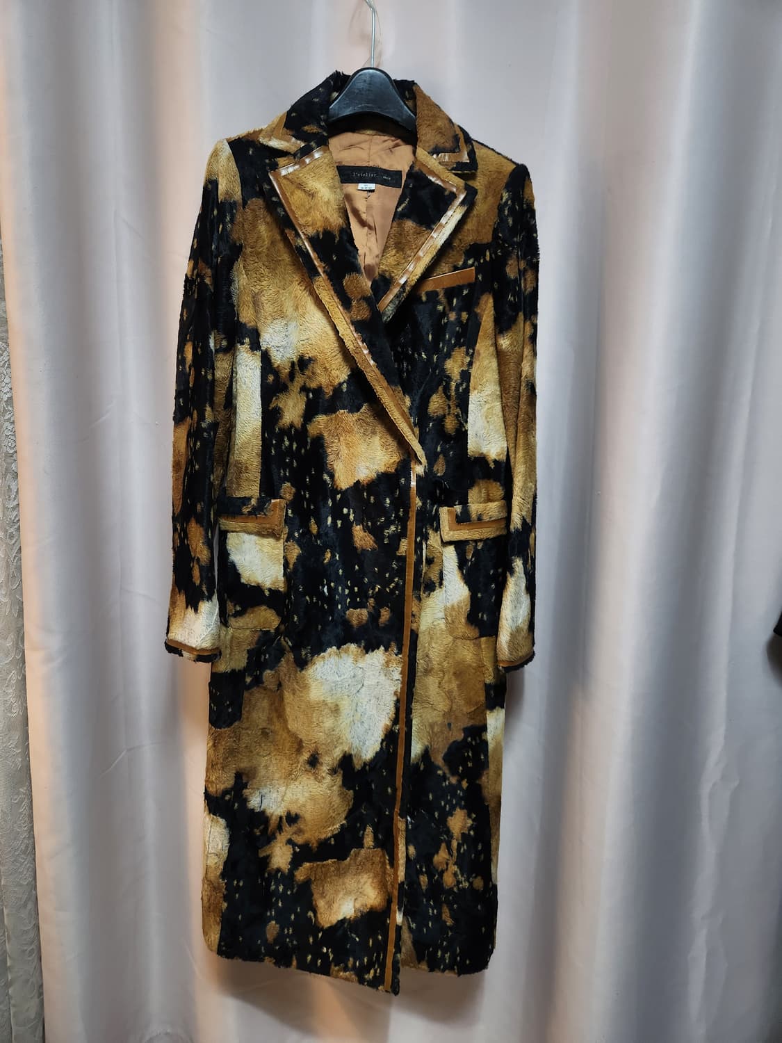 오브제 롱 코트 텍스처 패턴 상품이미지1