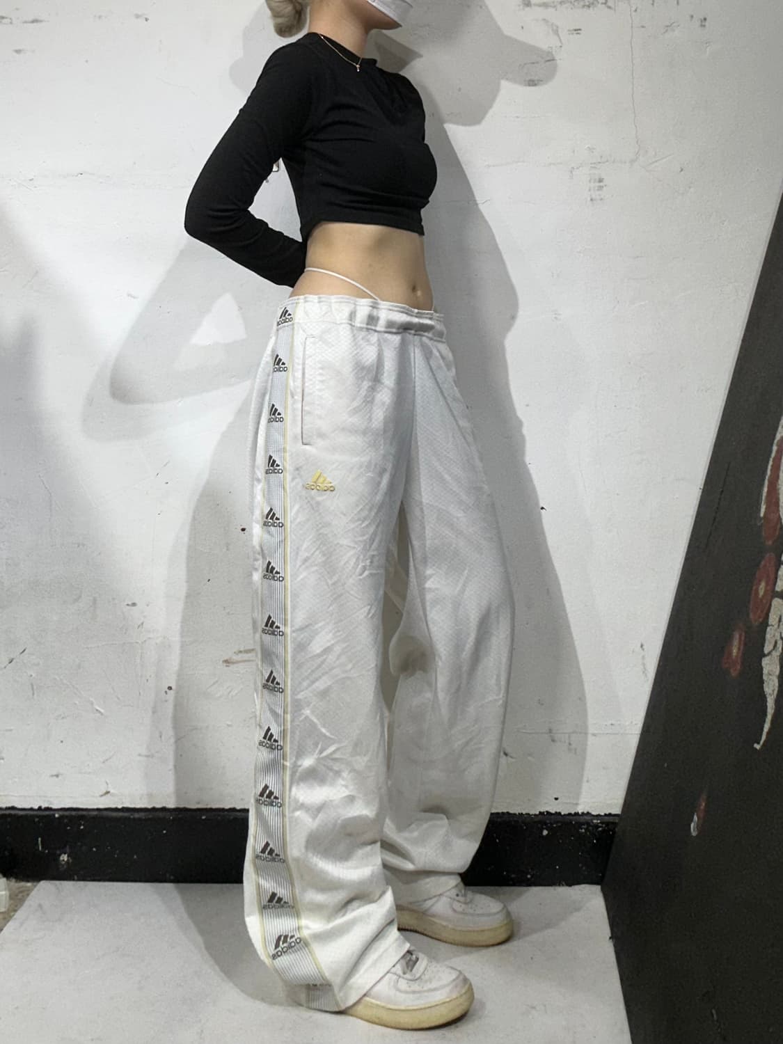 아디다스 사이드 라인 화이트 대대장 와이드 추리닝 바지 트레이닝 팬츠 L 상품이미지1
