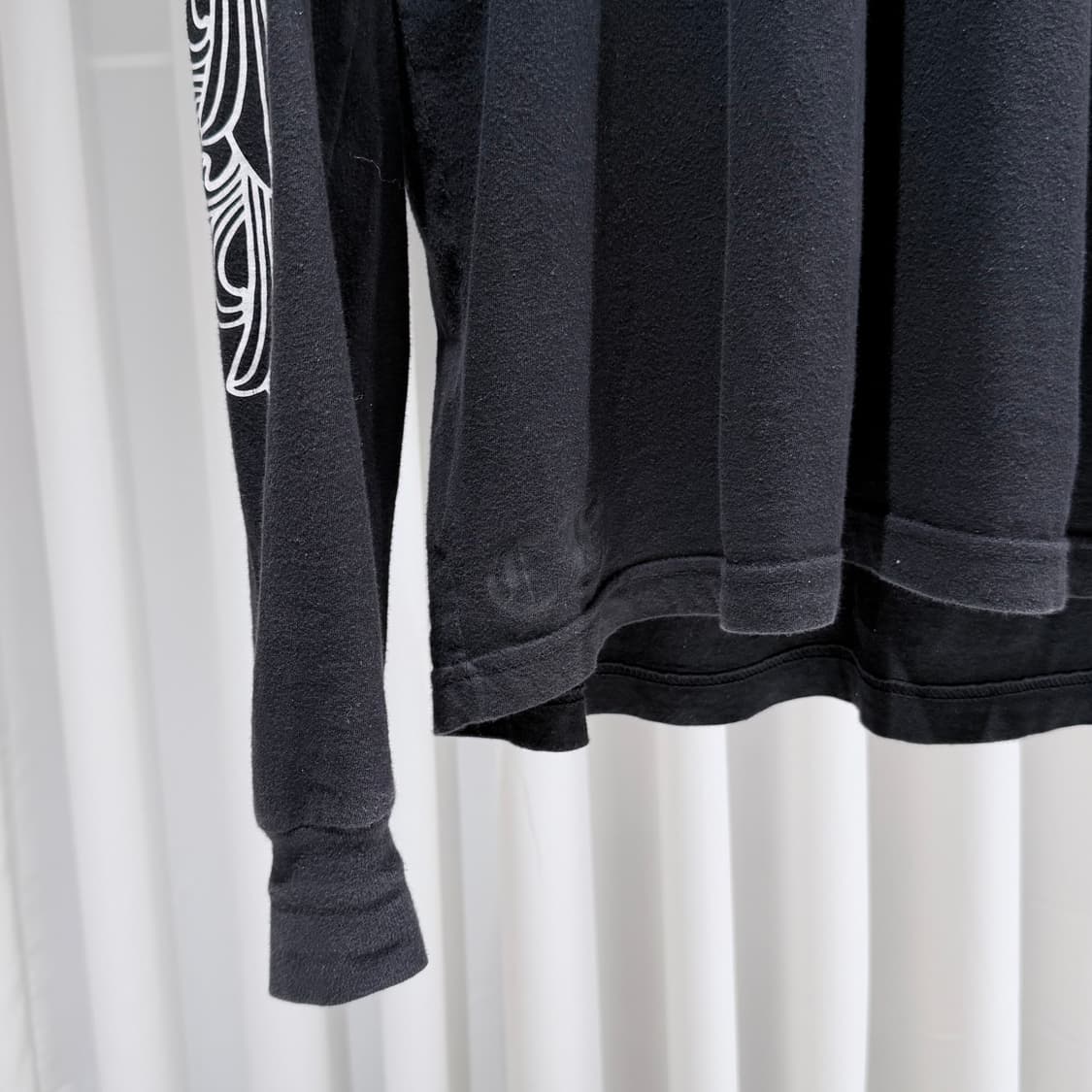 (A/L) / 크롬하츠 홀스슈 플로랄 롱슬리브 긴팔 티셔츠 블랙 상품이미지5