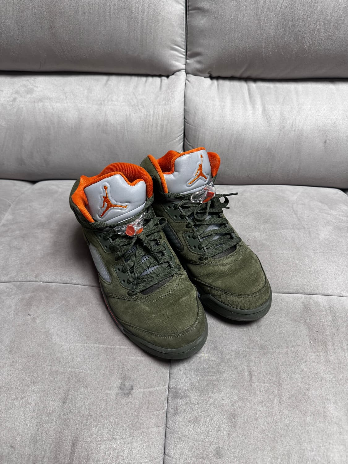 조던5 레트로 올리브 2024 275 상품이미지3