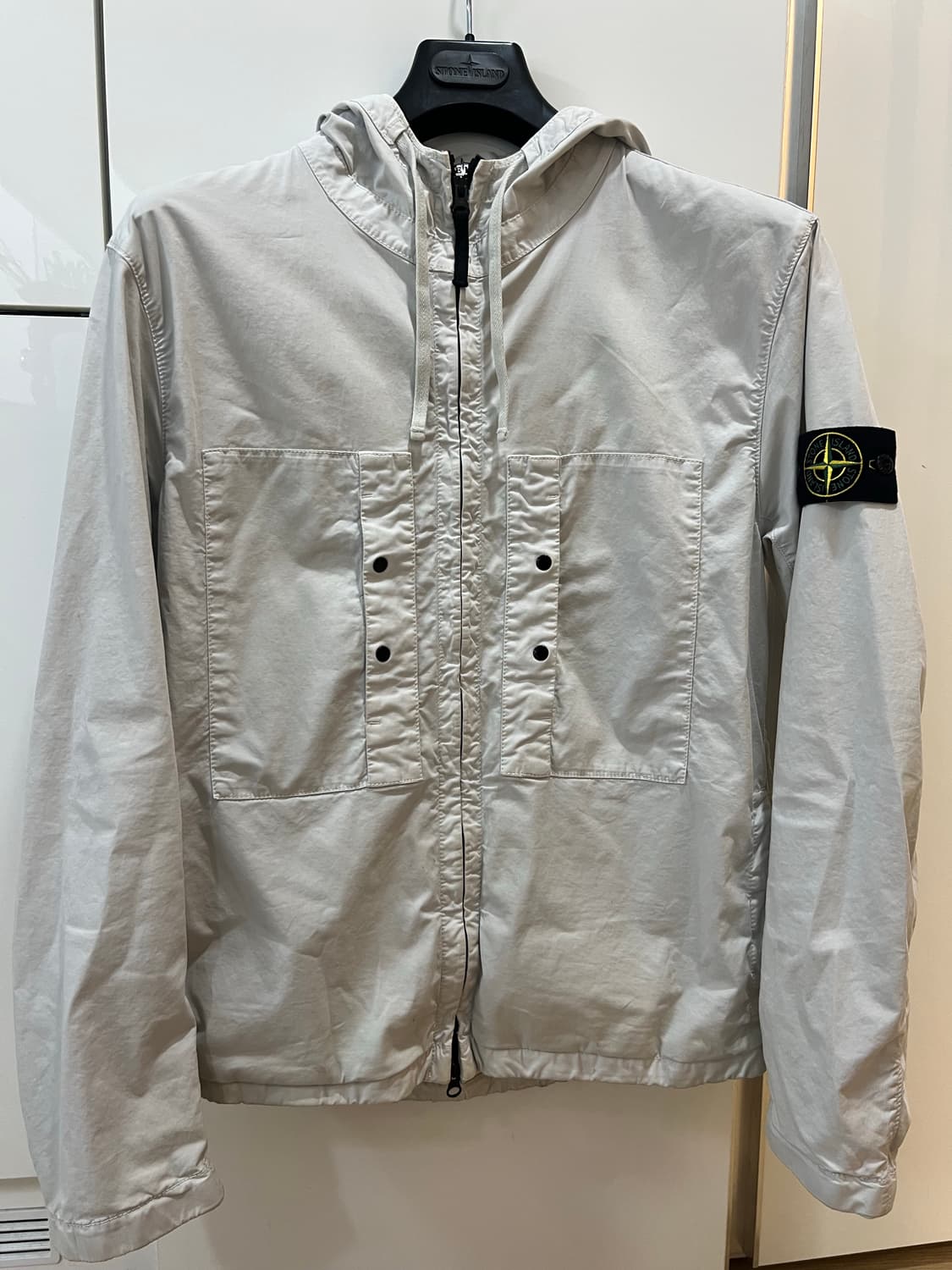 25fw 스톤아일랜드 후드자켓 L 상품이미지1