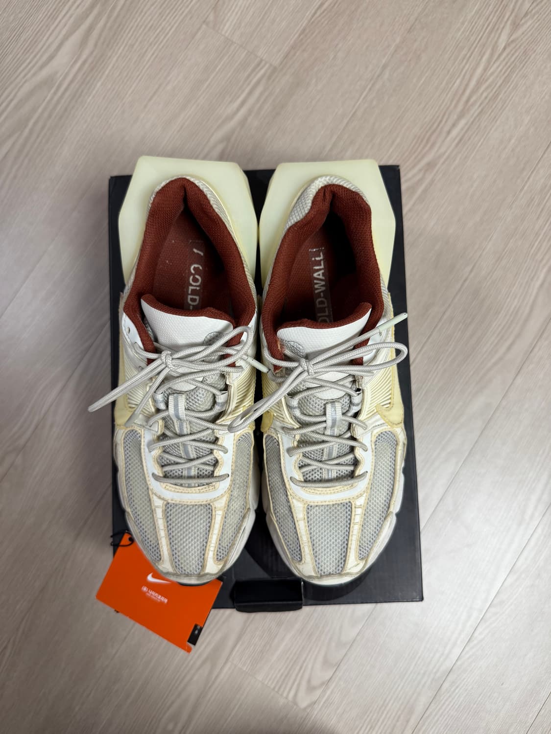 나이키 어콜드월 줌보메로 상품이미지1