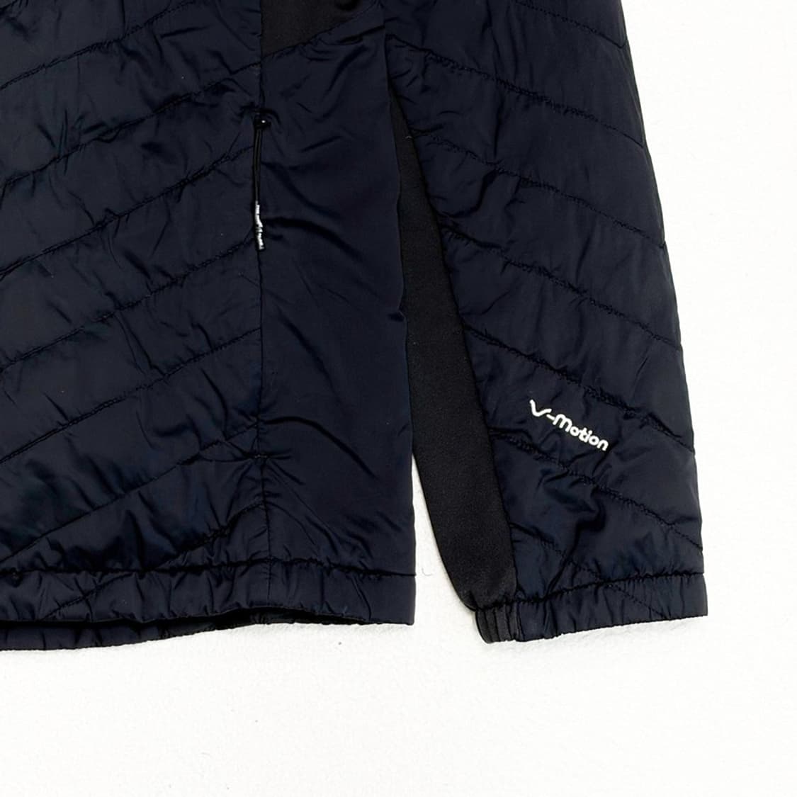 THE NORTH FACE V-모션 경량 패딩 점퍼 XL 상품이미지2