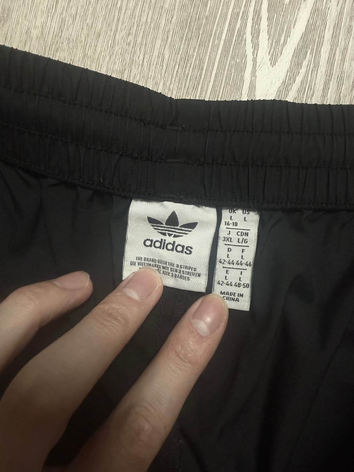 아디다스 아딜레니움 오버사이즈 트랙 팬츠 상품이미지3