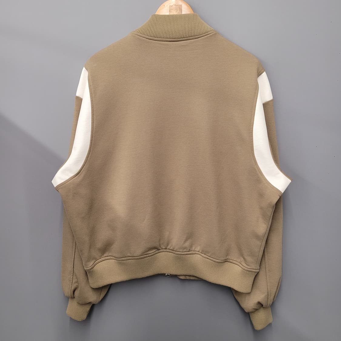 마젠타 스튜디오 바시티 자켓 베이지  상품이미지2