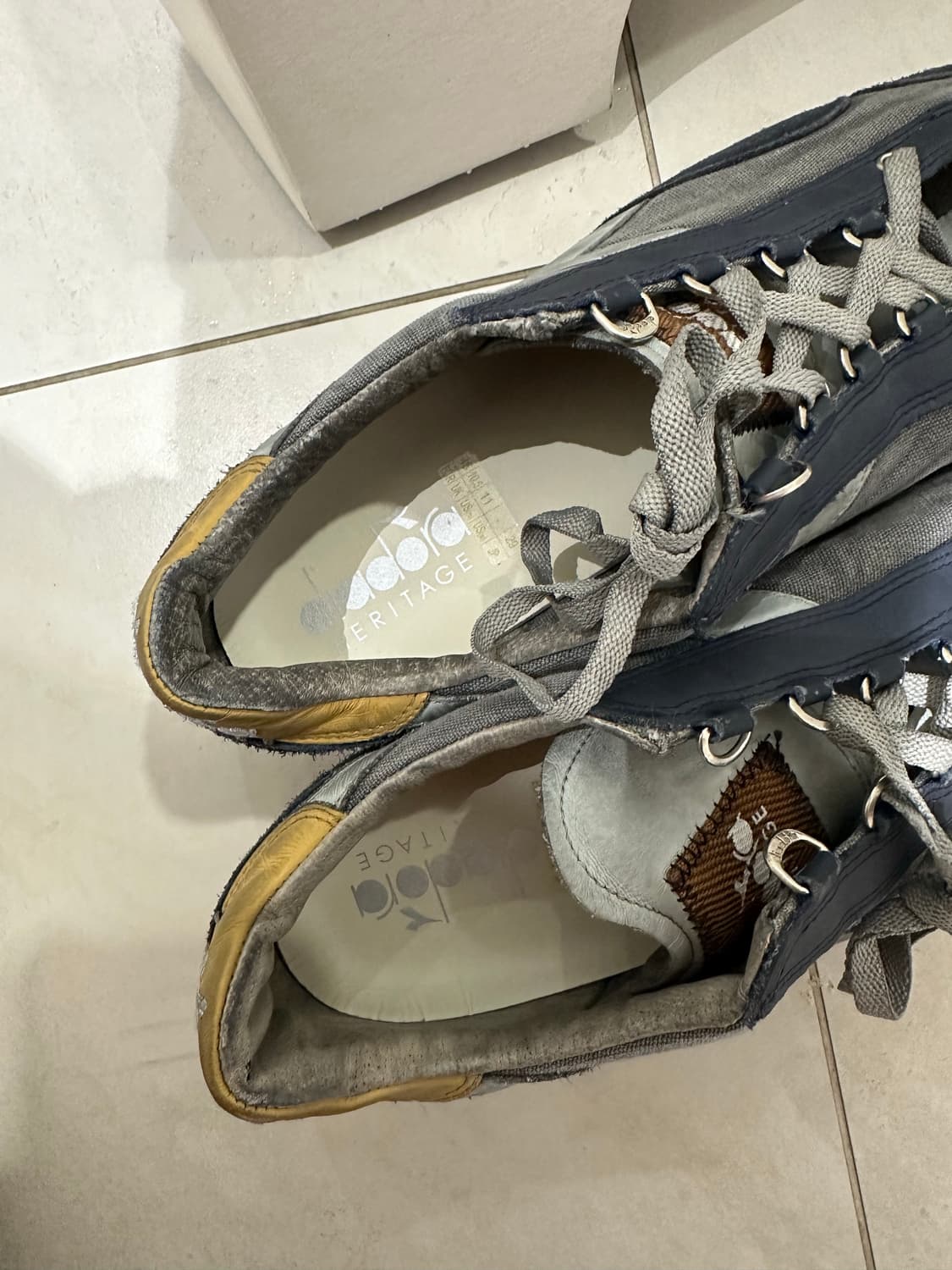 디아도라 헤리티지 uk10.5 290판매 상품이미지3