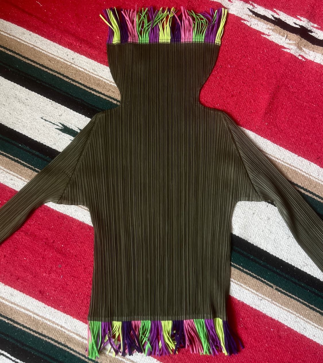 플리츠플리즈 탑  상품이미지1