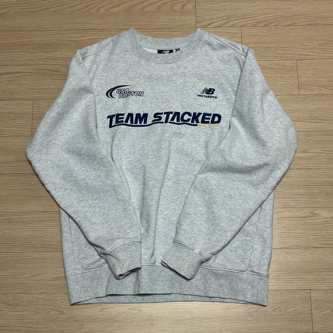 뉴발란스 프린팅 맨투맨 상품이미지1