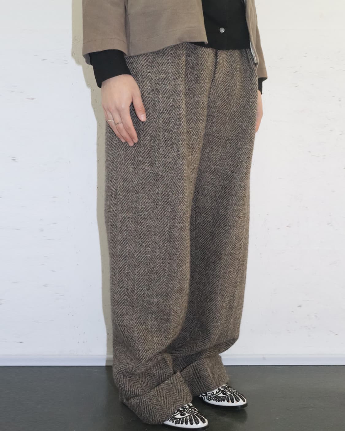 아크네 스튜디오 22AW 폴디드 울 와이드 팬츠 상품이미지2