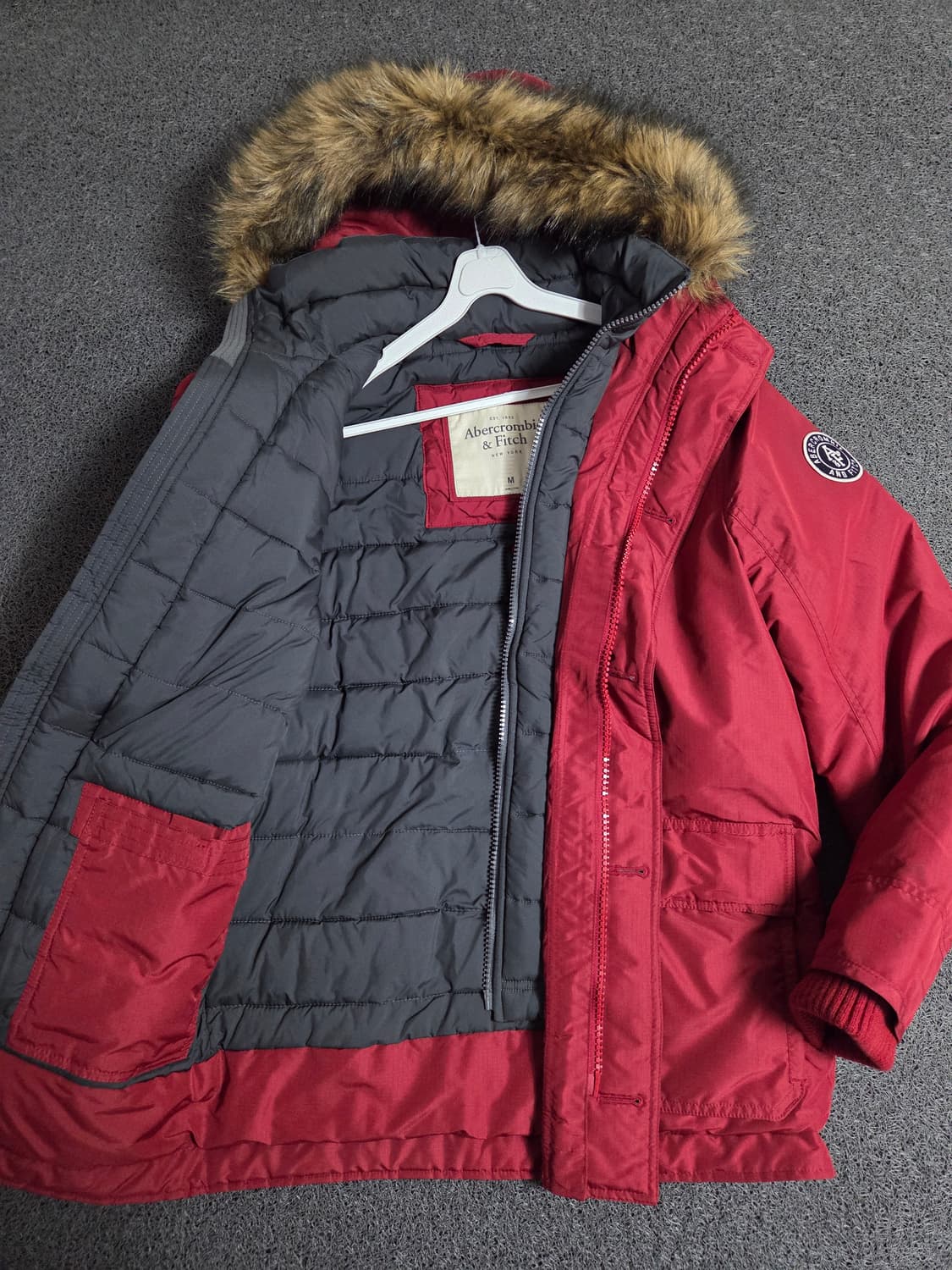 아베크롬비 패딩 M (새상품급) 실L싸이즈 상품이미지4