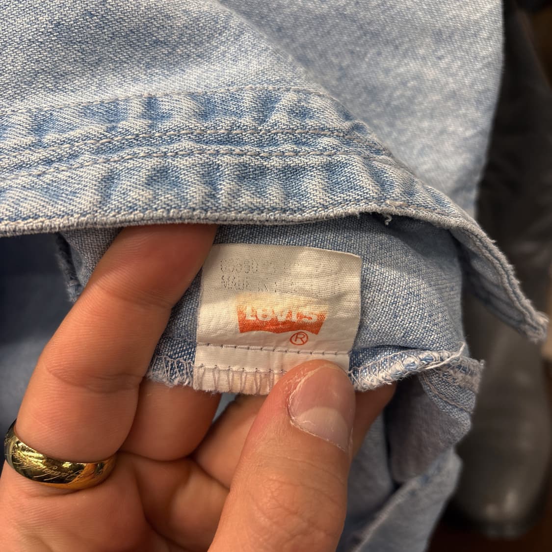 90s 리바이스 화이트탭 리벳버튼 워싱 데님 워크셔츠 N1201 상품이미지9