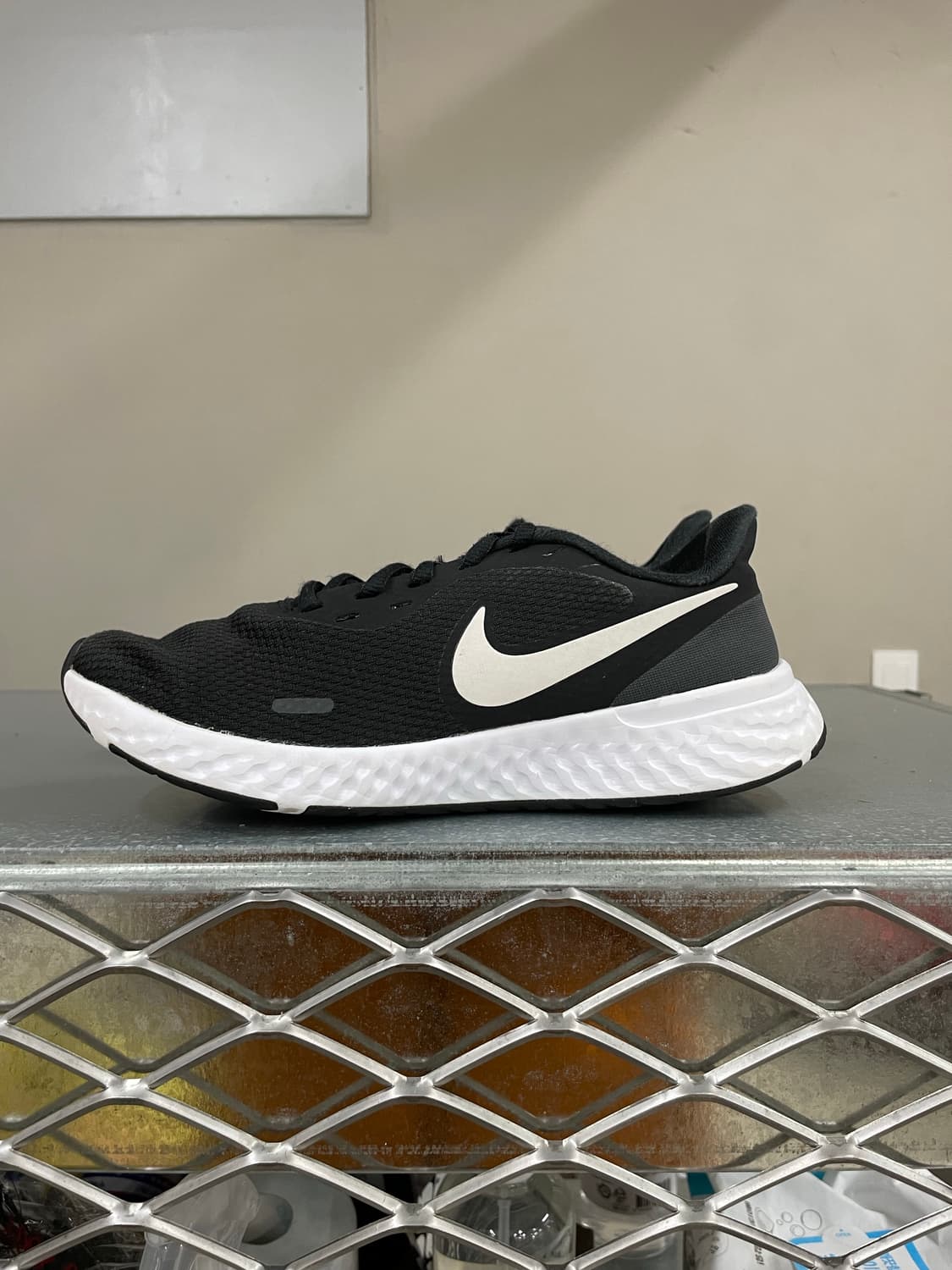 나이키 레볼루션5 블랙 240 상품이미지1