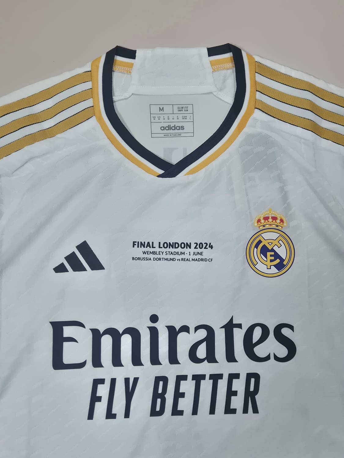 23-24 레알 홈 챔스파이널버전 비니시우스 유니폼 M사이즈 상품이미지4