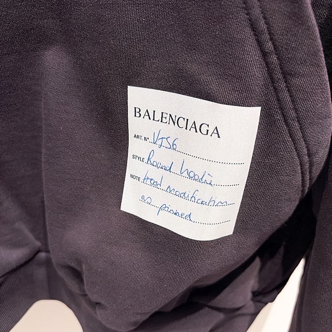 (정품/새상품) 발렌시아가 블랙 샘플 스티커 오버사이즈 후드 상품이미지2