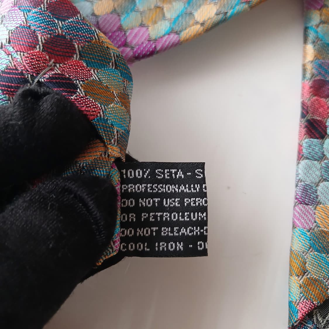 미쏘니 실크 멀티컬러 스케일 패턴 넥타이 8.8cm A+등급 A18850 상품이미지8