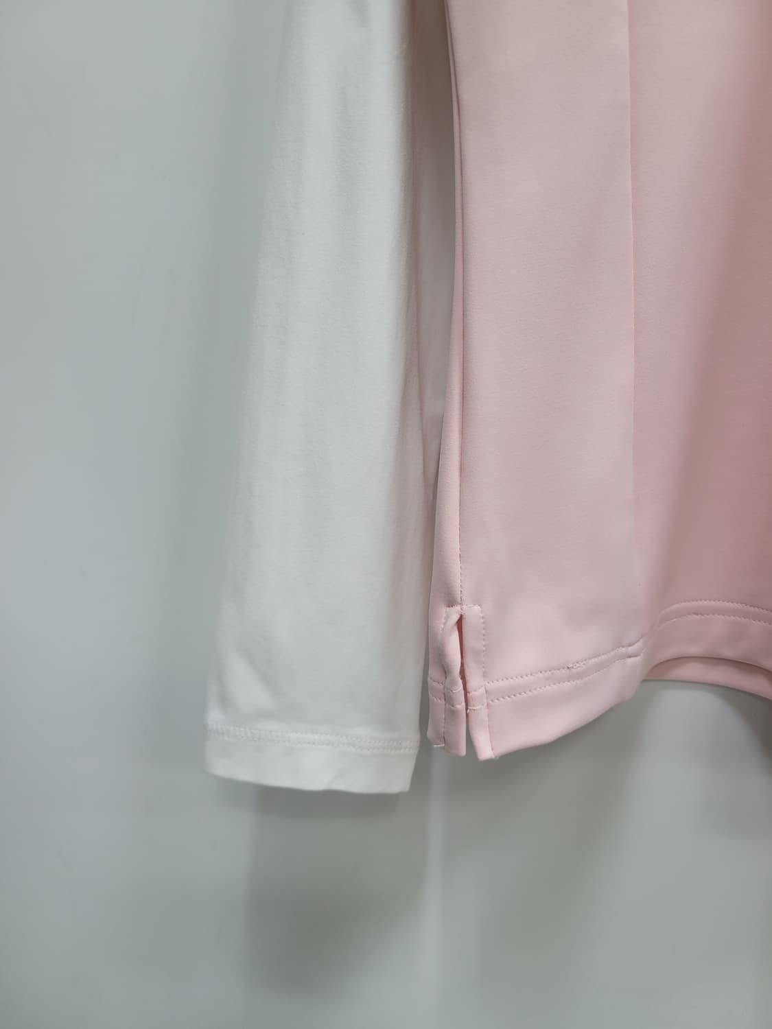 FANTOM 21SS 팬텀 V라인 하프집업 긴팔 티셔츠 / 여 90 핑크 상품이미지5