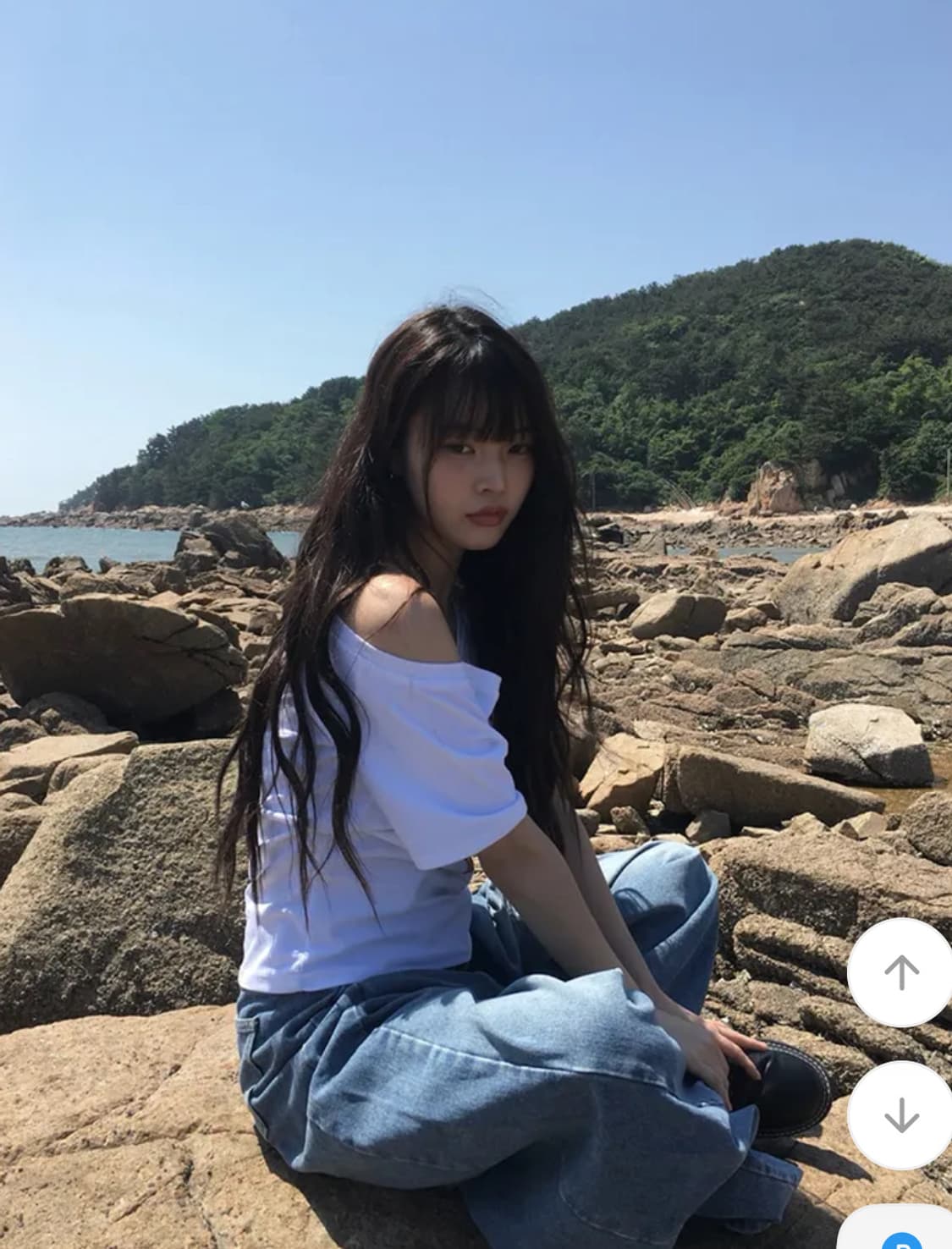 퍼프탑 증정/당일배송) 애니원모어 네로 레터링 원숄더 오프숄더 반팔티 상품이미지4