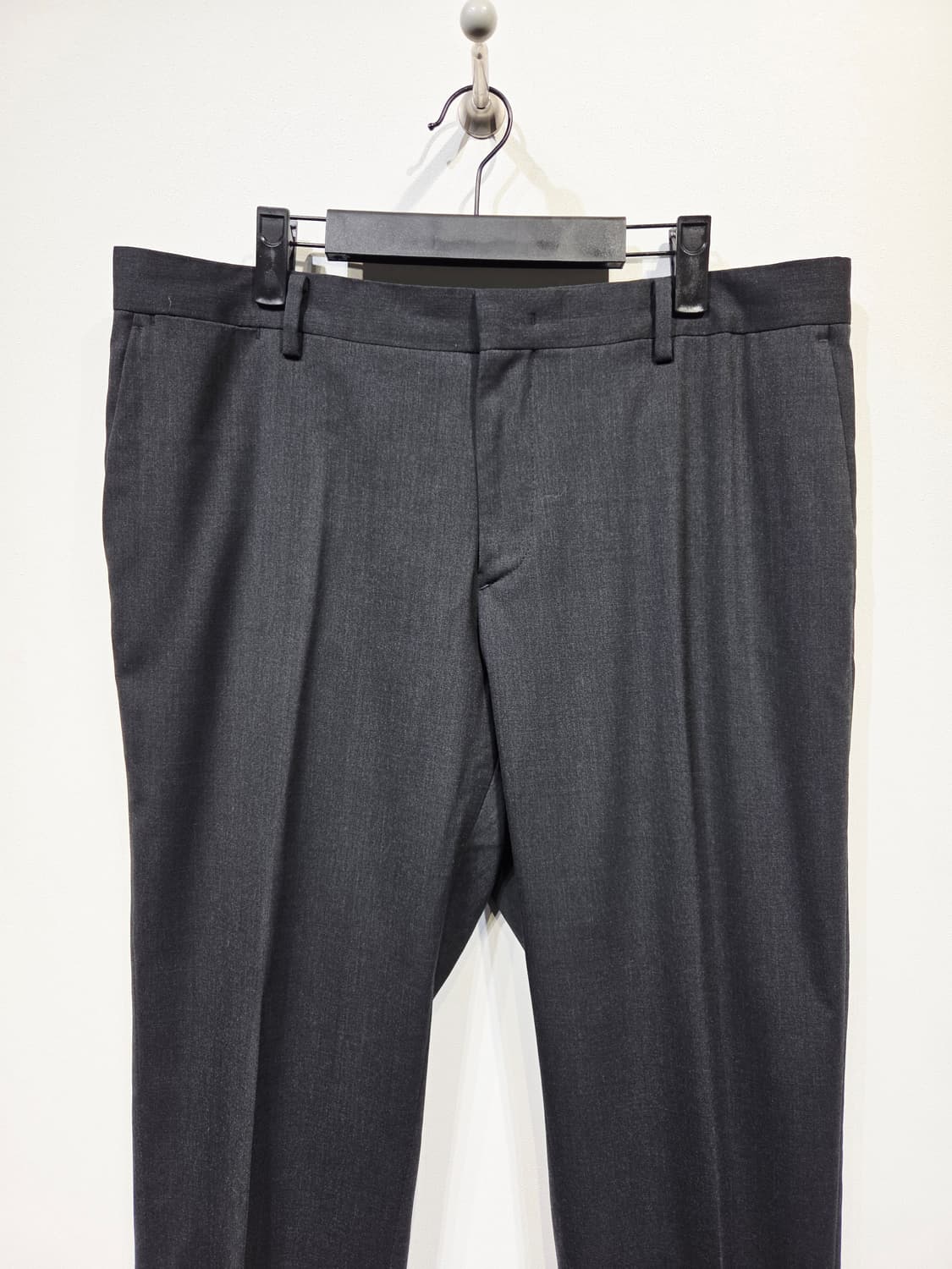 솔리드옴므 다크그레이 울 혼방 슬랙스 상품이미지3