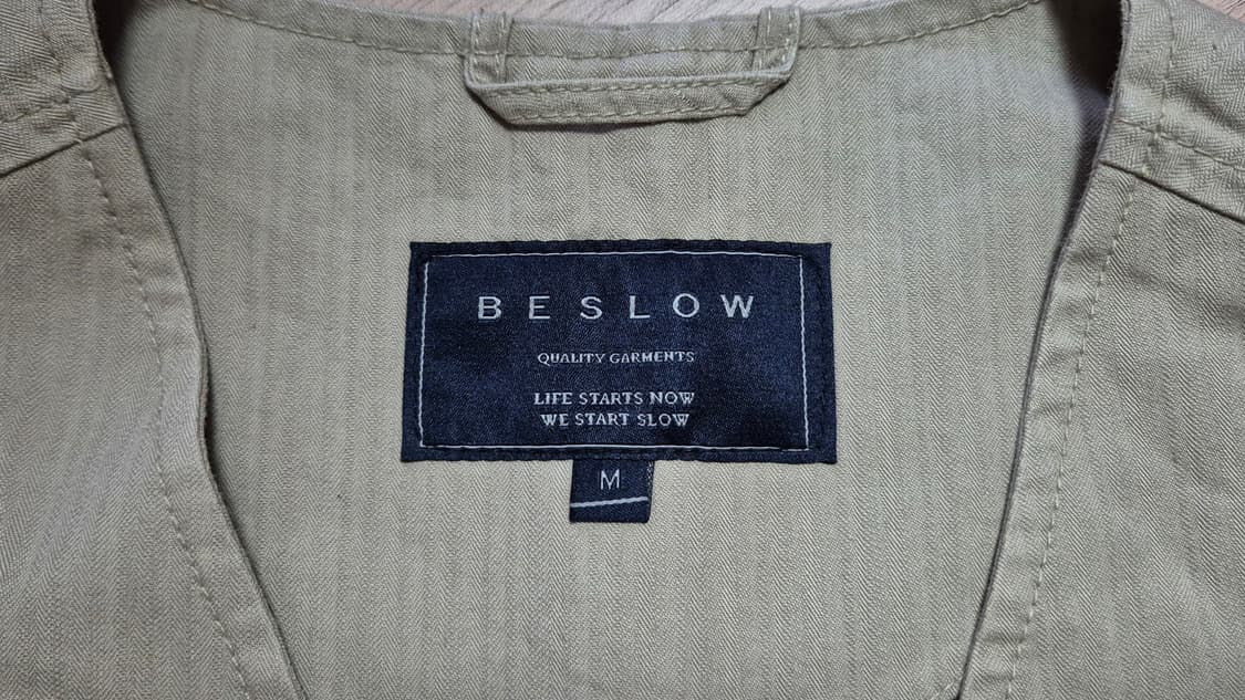 [BESLOW] 비슬로우 워크 베스트 M (새상품) 상품이미지3