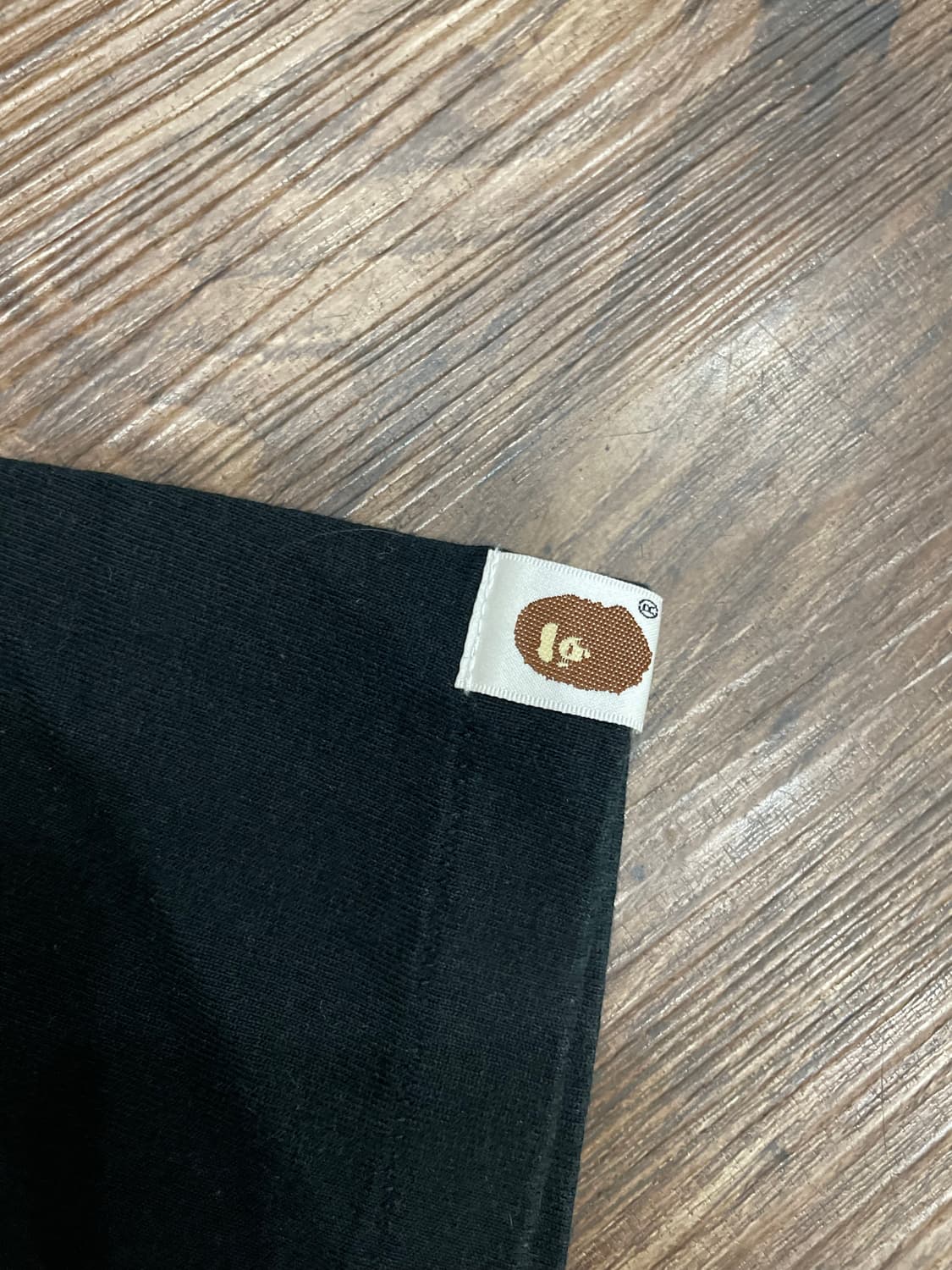 베이프 X 베어브릭 베이비 마일로 반팔 티셔츠 블랙 상품이미지8