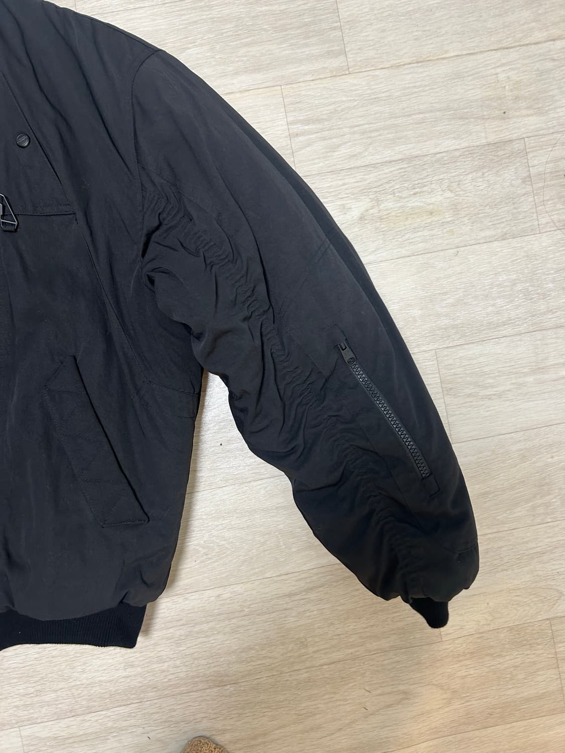 언더마이카 저거넛 봄버 블랙 상품이미지7