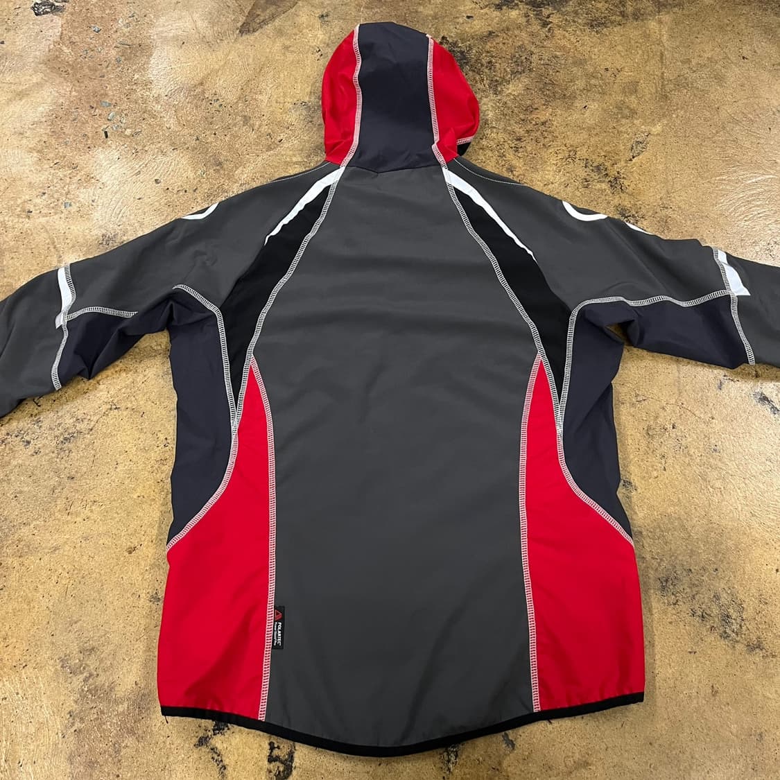 [정품/L] 몬츄라 바람막이 후드 자켓 b18 상품이미지4