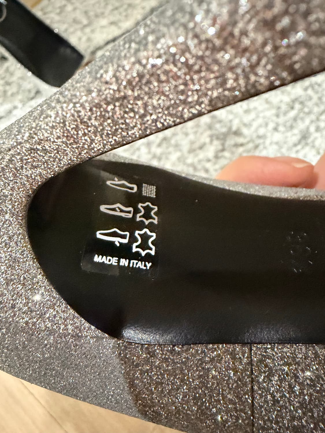 로저비비에 클리터 펌프스  상품이미지3