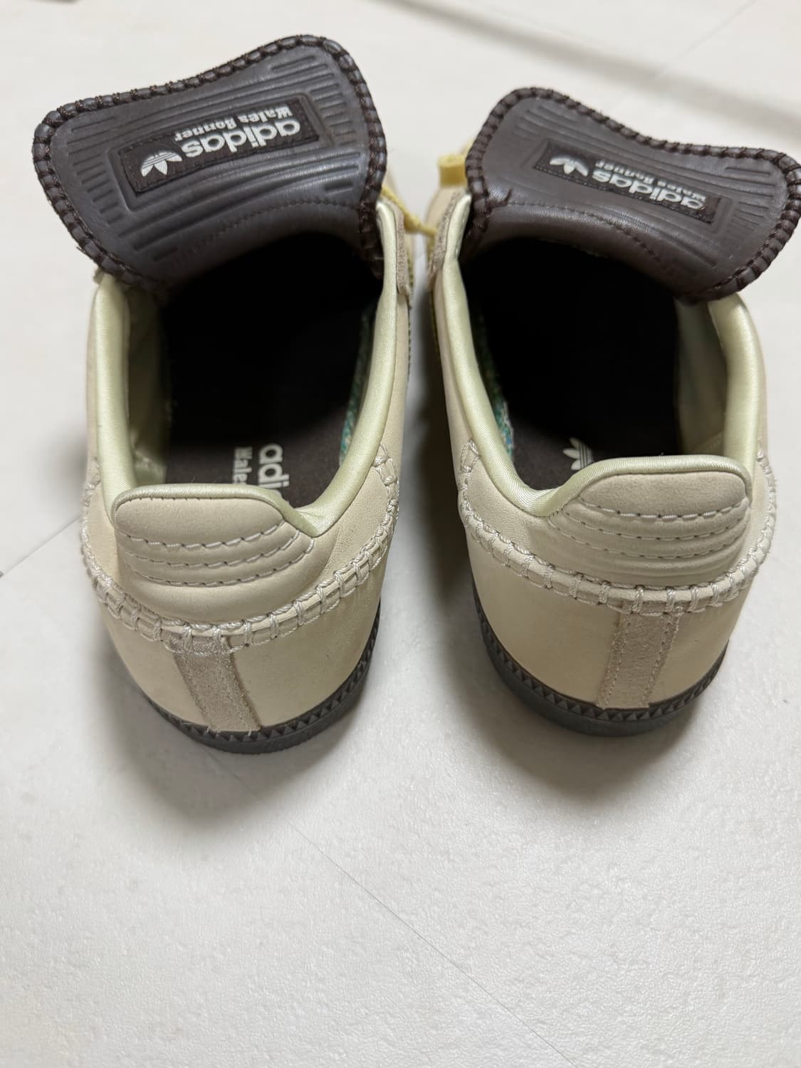 아디다스 x 웨일스 보너 삼바 브라운 에크루 틴트 상품이미지6