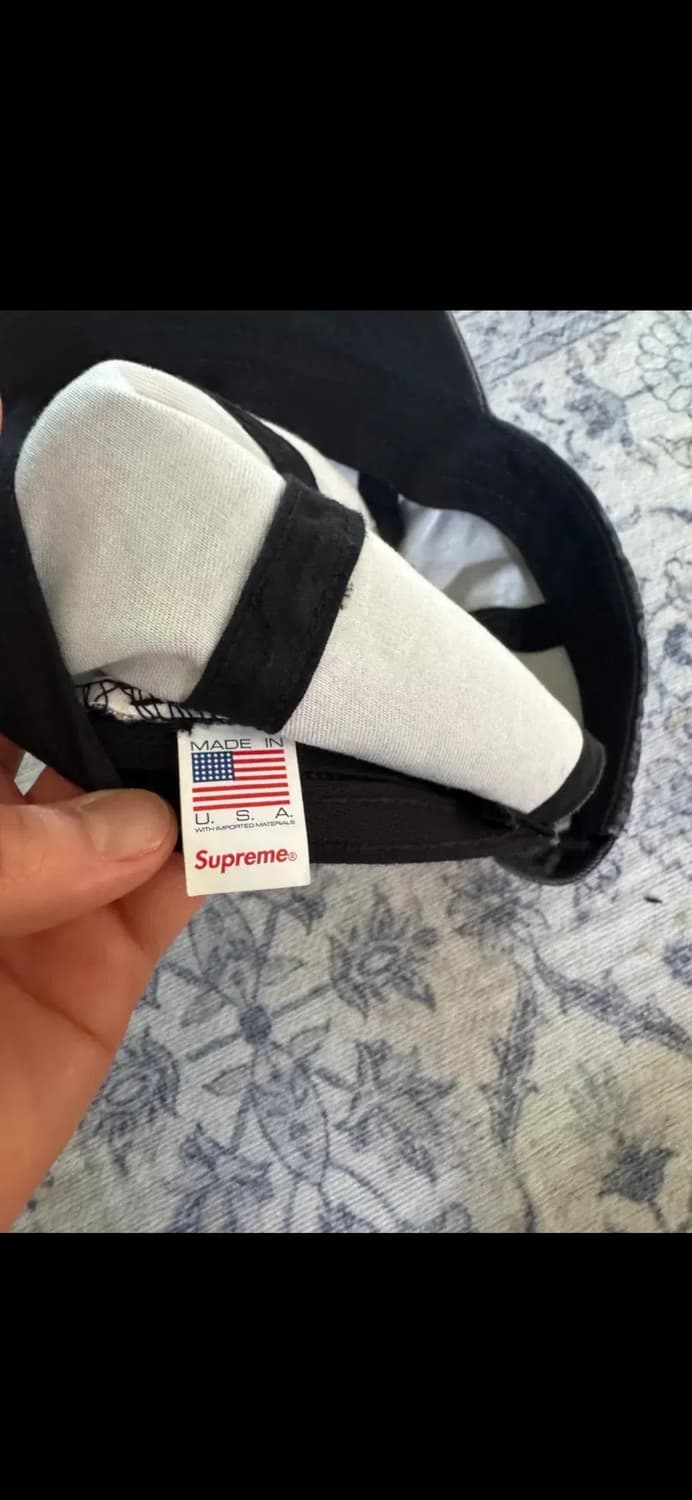 슈프림 피그먼트 코티드 S 로고 6-패널 블랙 - 25SS 상품이미지4