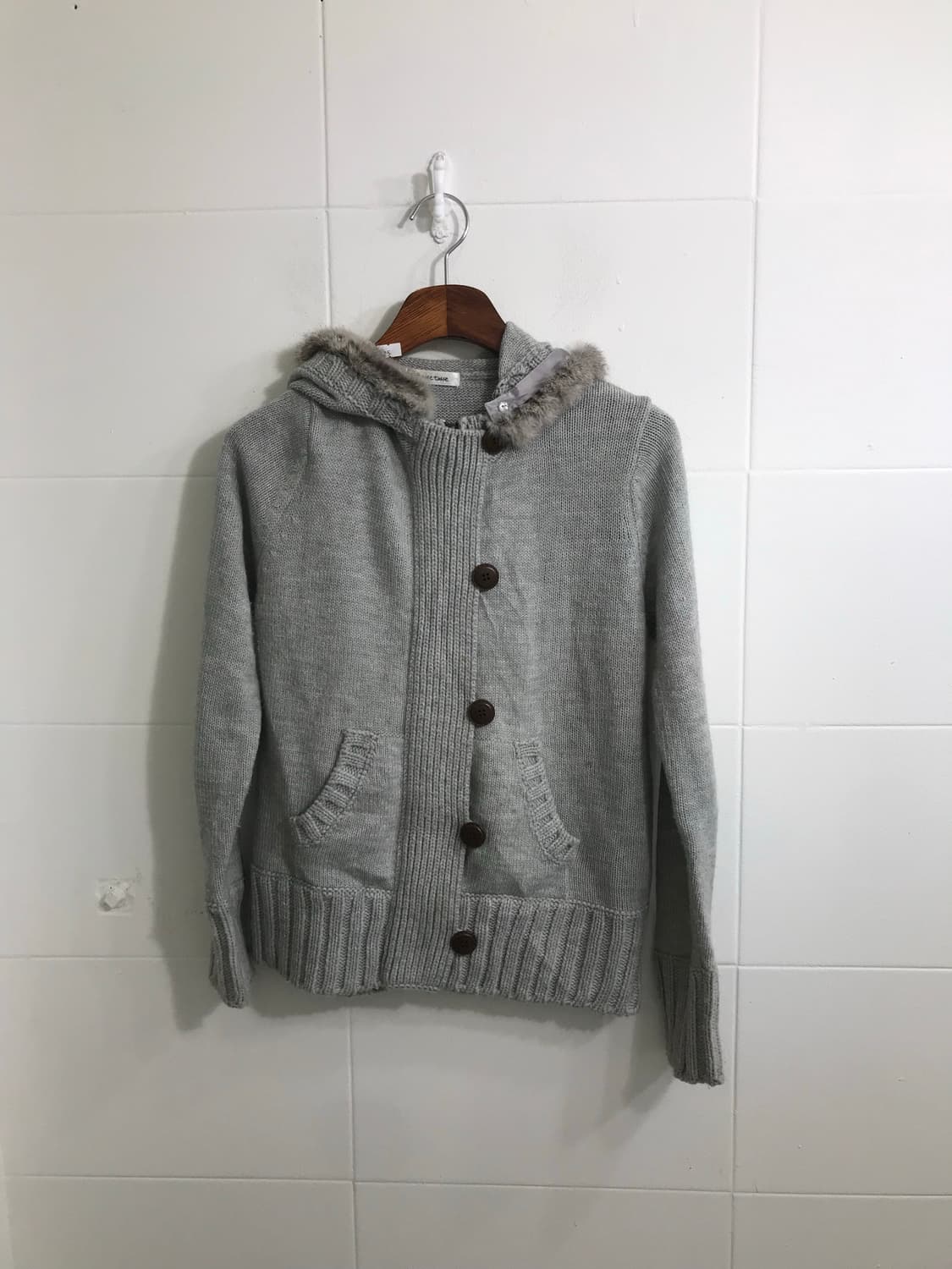 버버리 하트로고 롱슬리브 니혼진 무채색 코디세트 상품이미지4