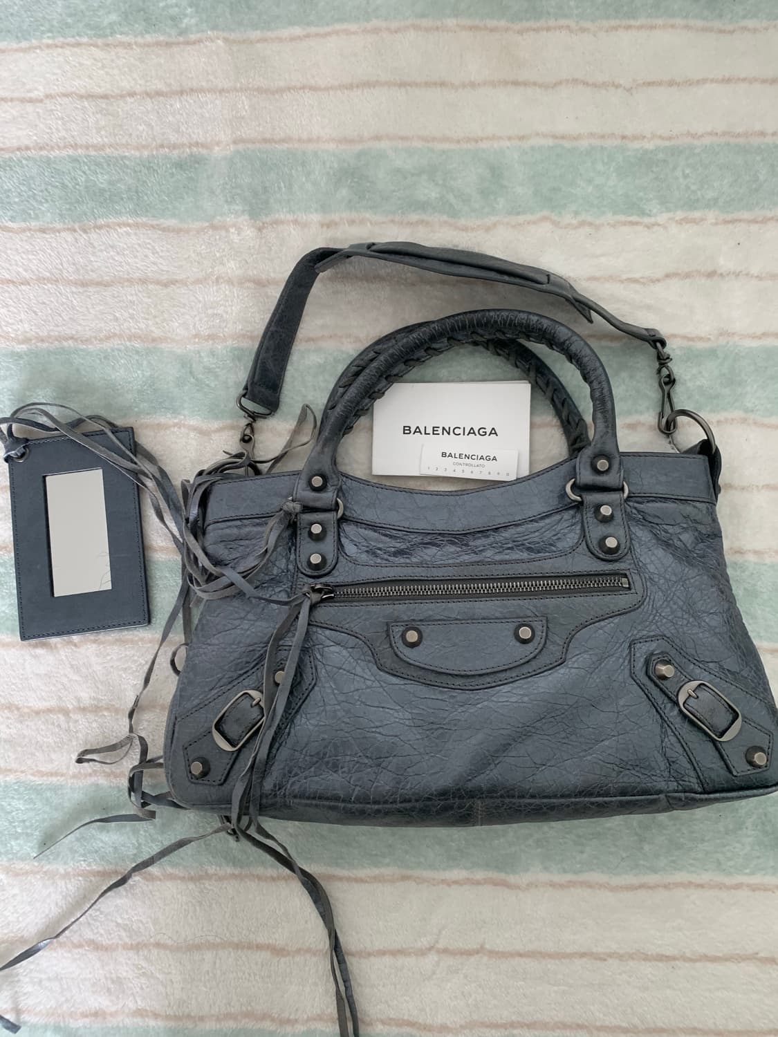 발렌시아가 퍼스트 시티백 모터백 상품이미지4