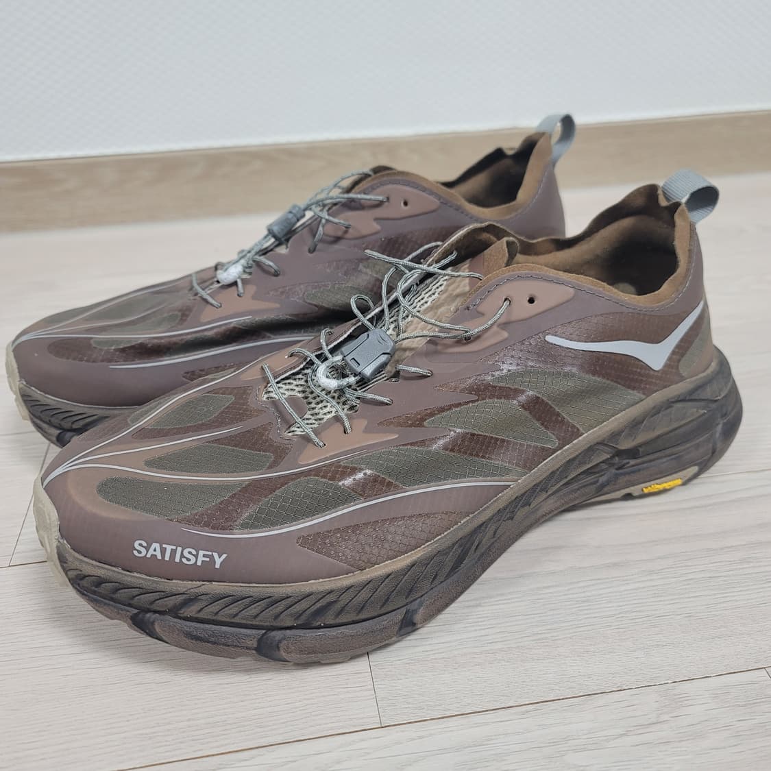 [280] <상태S급> 호카x새티스파이 마파테 스피드4 라이트러버 상품이미지1