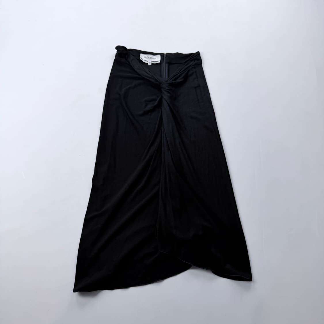 YSL 입생로랑 비대칭 블랙스커트 상품이미지1