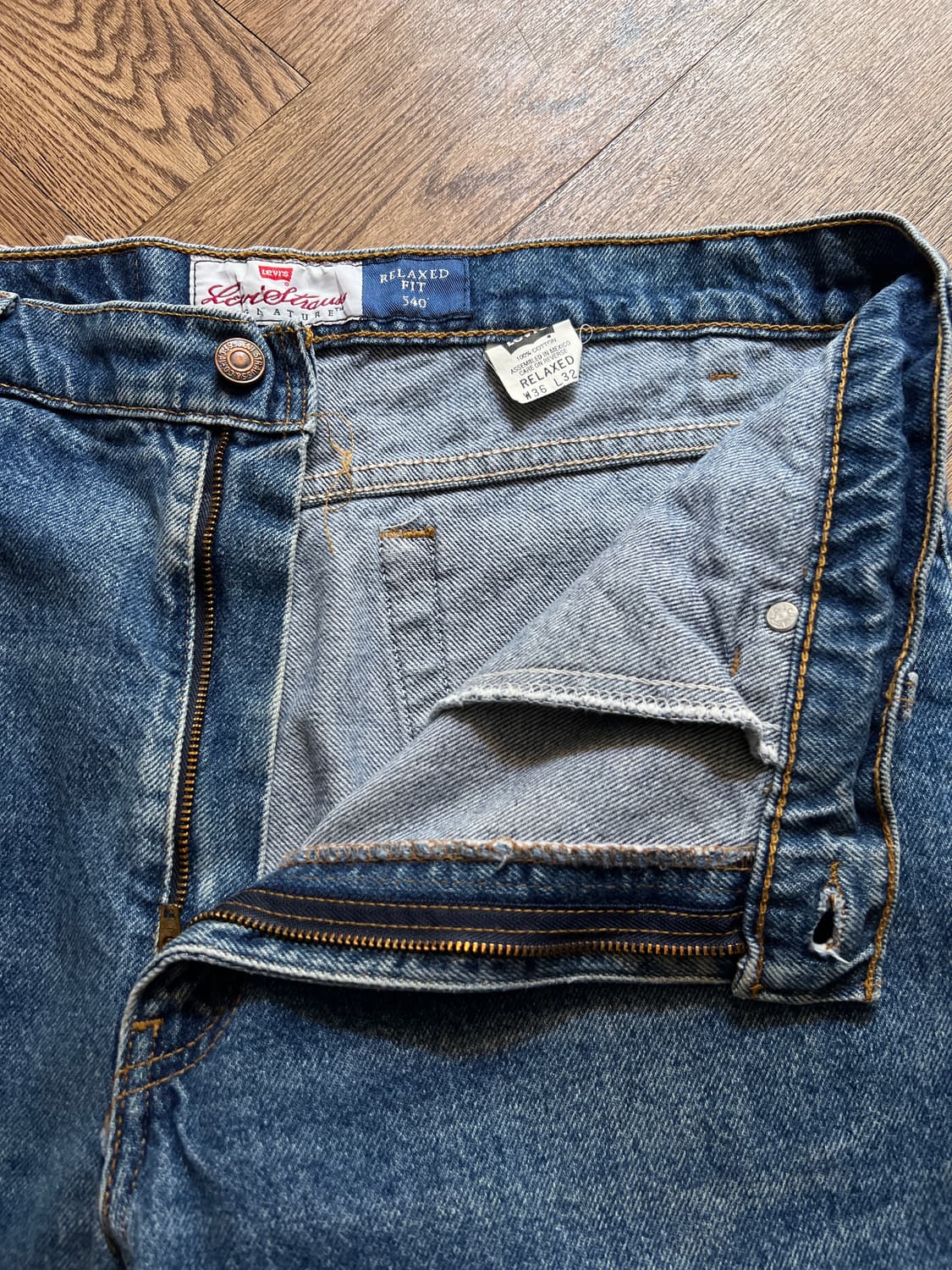 [36]90's 리바이스 USA 시그니처 540 배기핏 데미지드 데님팬츠 상품이미지3