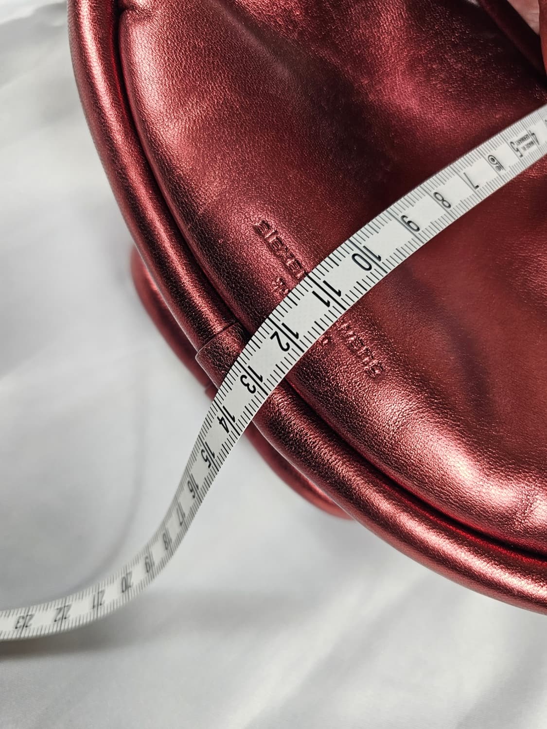 알렉산더왕메탈릭페블숄더백 상품이미지2