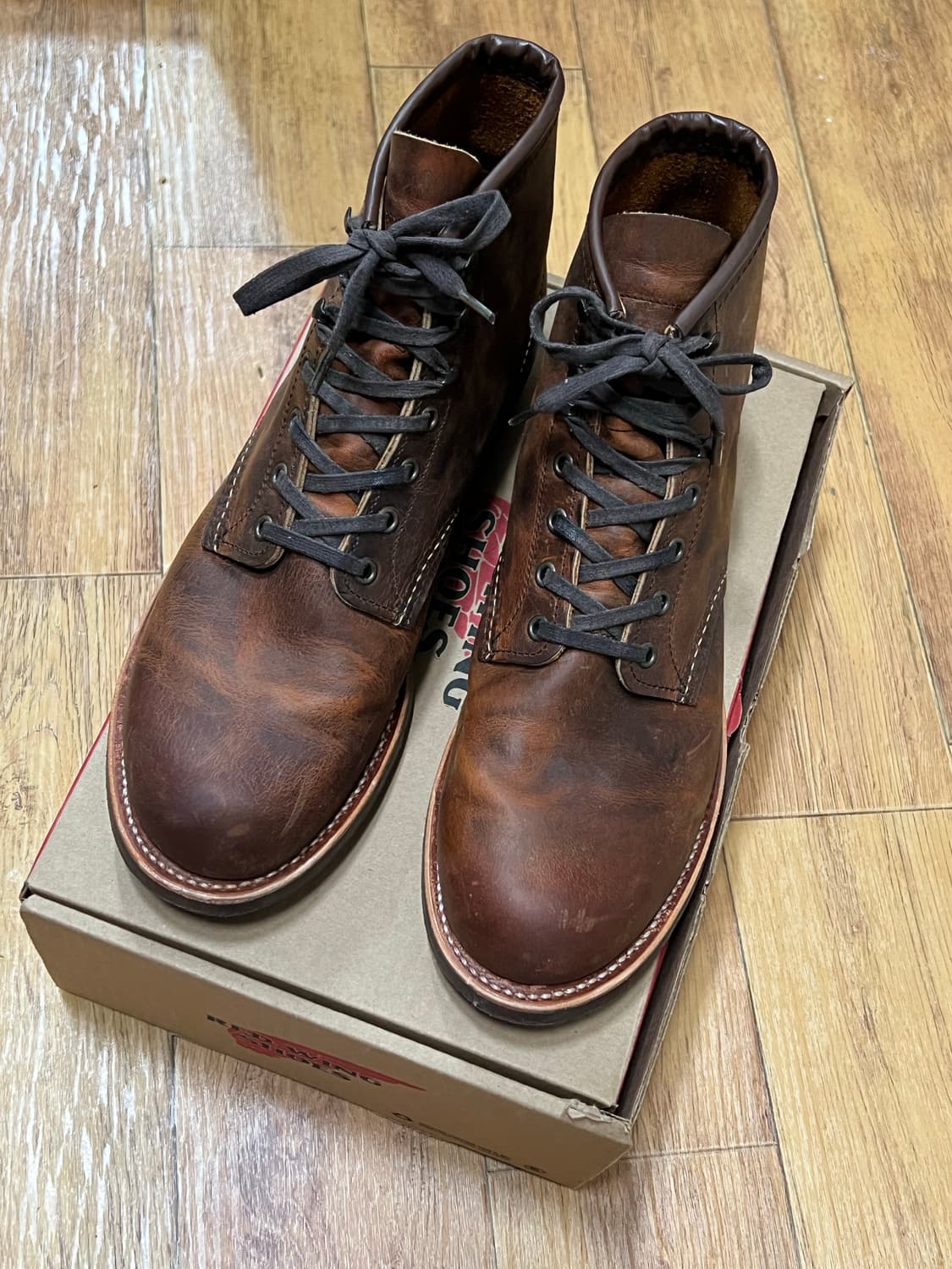 레드윙 블랙스미스 3343 - 카퍼 러프앤터프 10D 280 상품이미지1